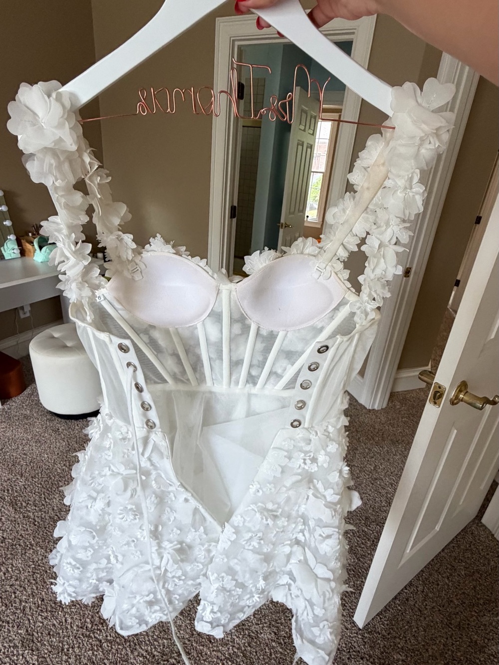 White Floral Appliqué Mini Dress - Elegant Bridal Style - Picture 3 of 4